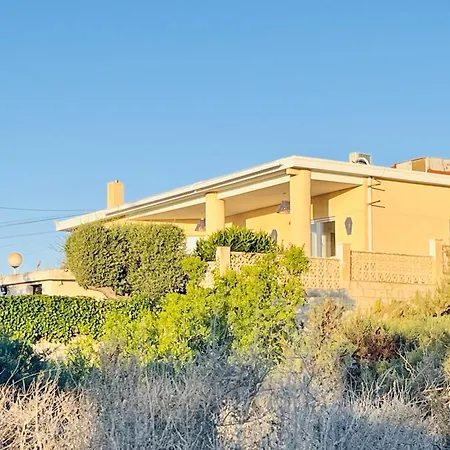 Double A Δωμάτια σε οικογενειακή κατοικία